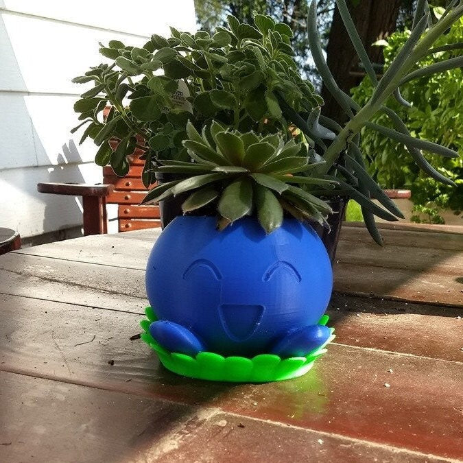 Oddish #43 Plant Pot