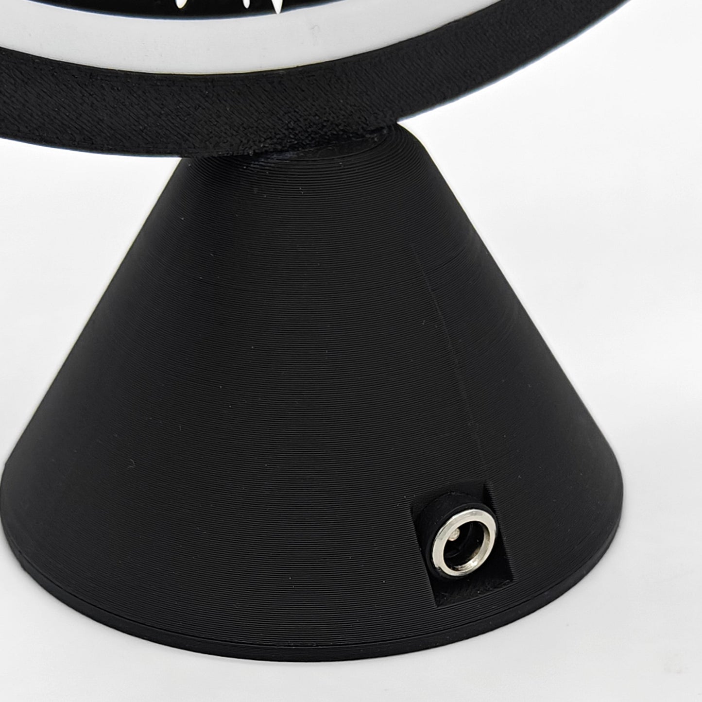 Silhouette Ring Light