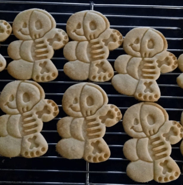 Halloween Cutter & Stamp Set