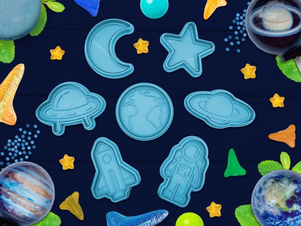 Space Cutter & Stamp Set