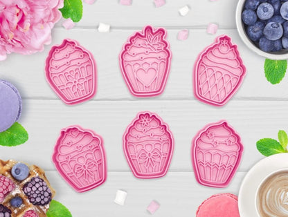 Cupcake Cutter & Stamp Set