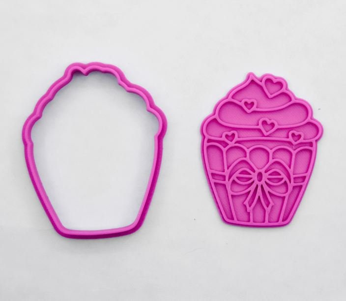 Cupcake Cutter & Stamp Set